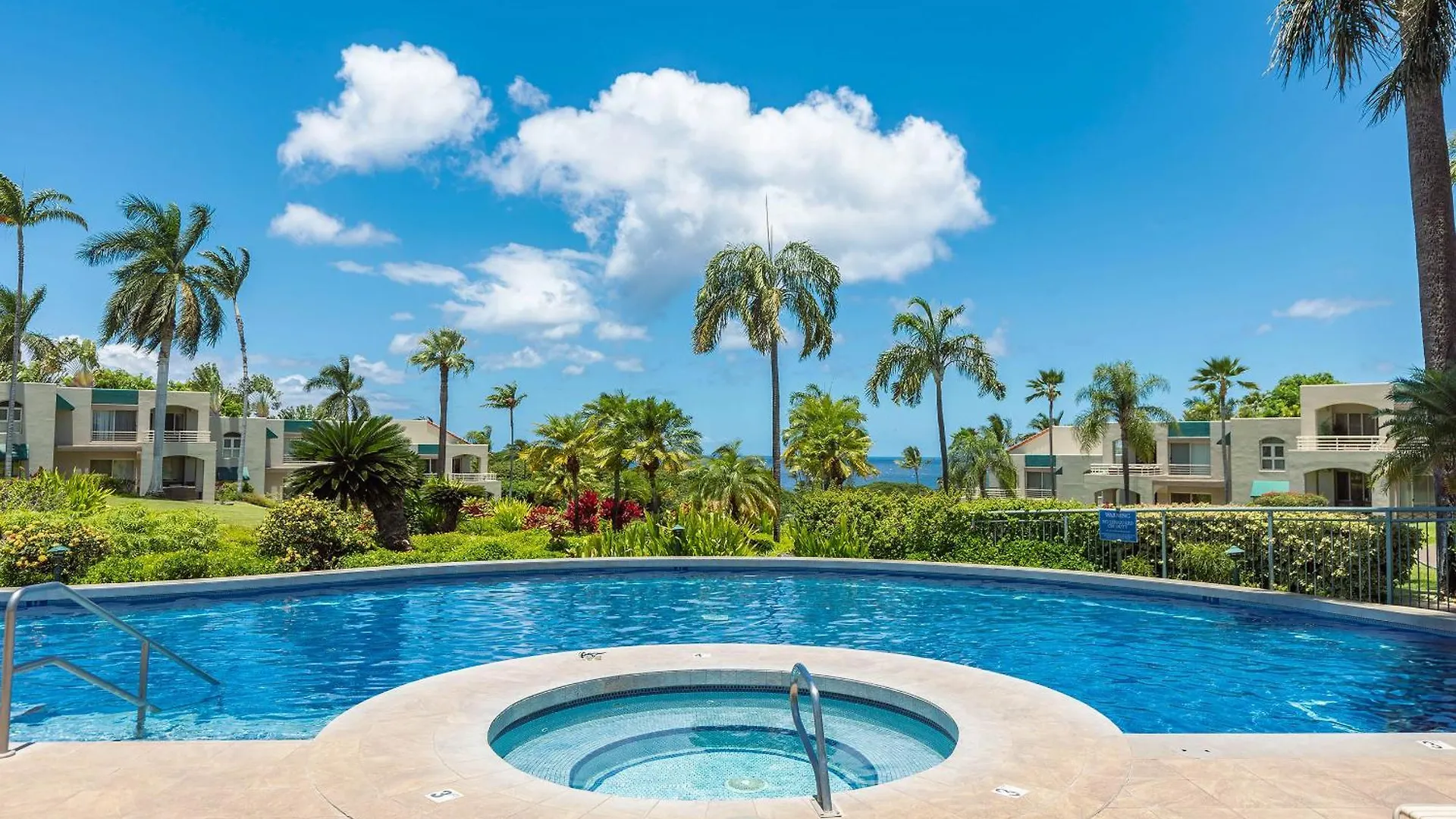 New! Palms 702 - Romantic Retreat - Split Ac In Bedroom - Open-Air Living Area Wailea  Holiday home