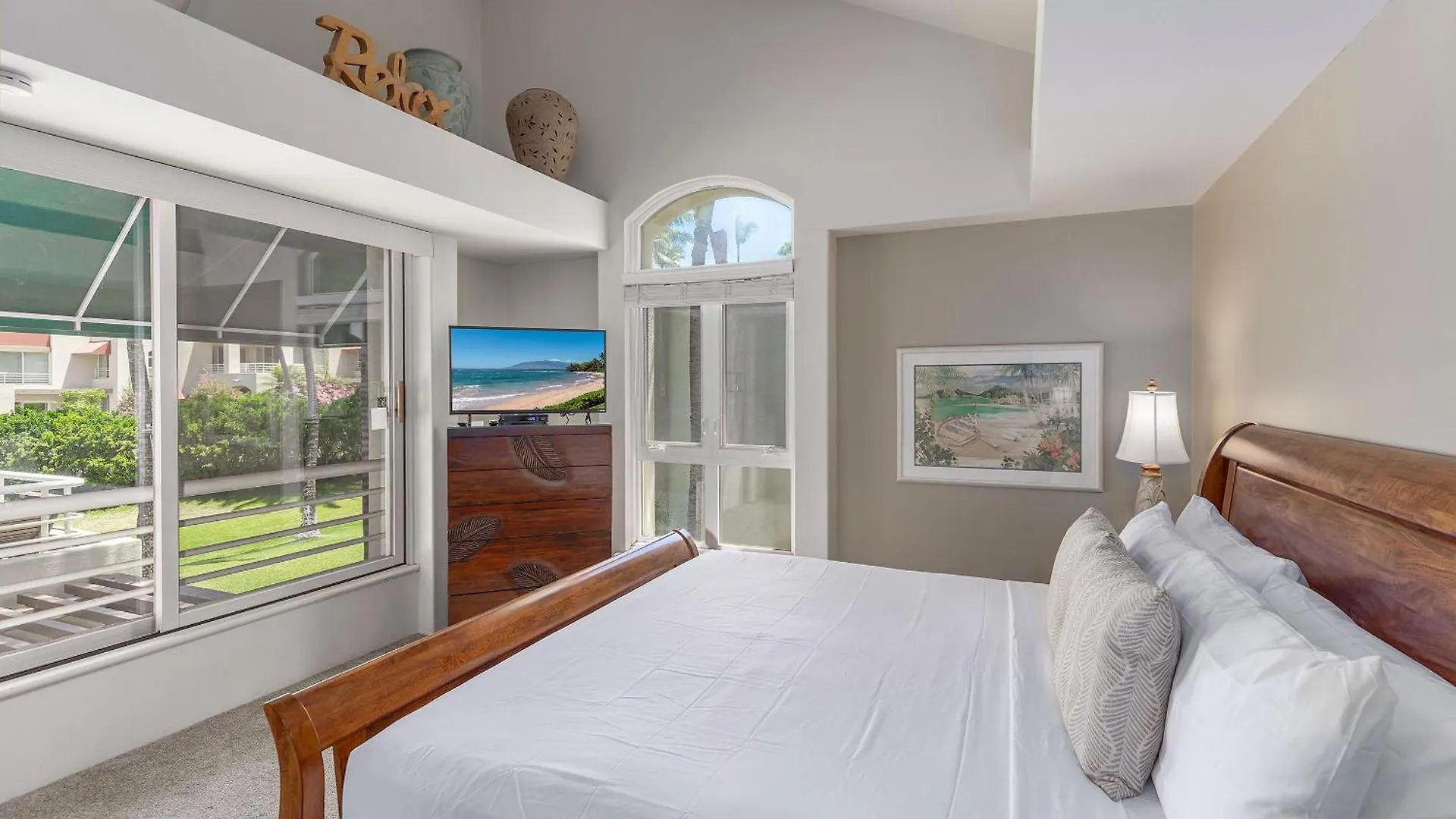 Holiday home New! Palms 702 - Romantic Retreat - Split Ac In Bedroom - Open-Air Living Area Wailea  United States