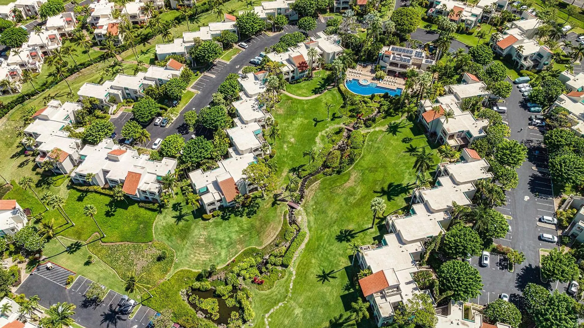 Holiday home New! Palms 702 - Romantic Retreat - Split Ac In Bedroom - Open-Air Living Area Wailea  United States