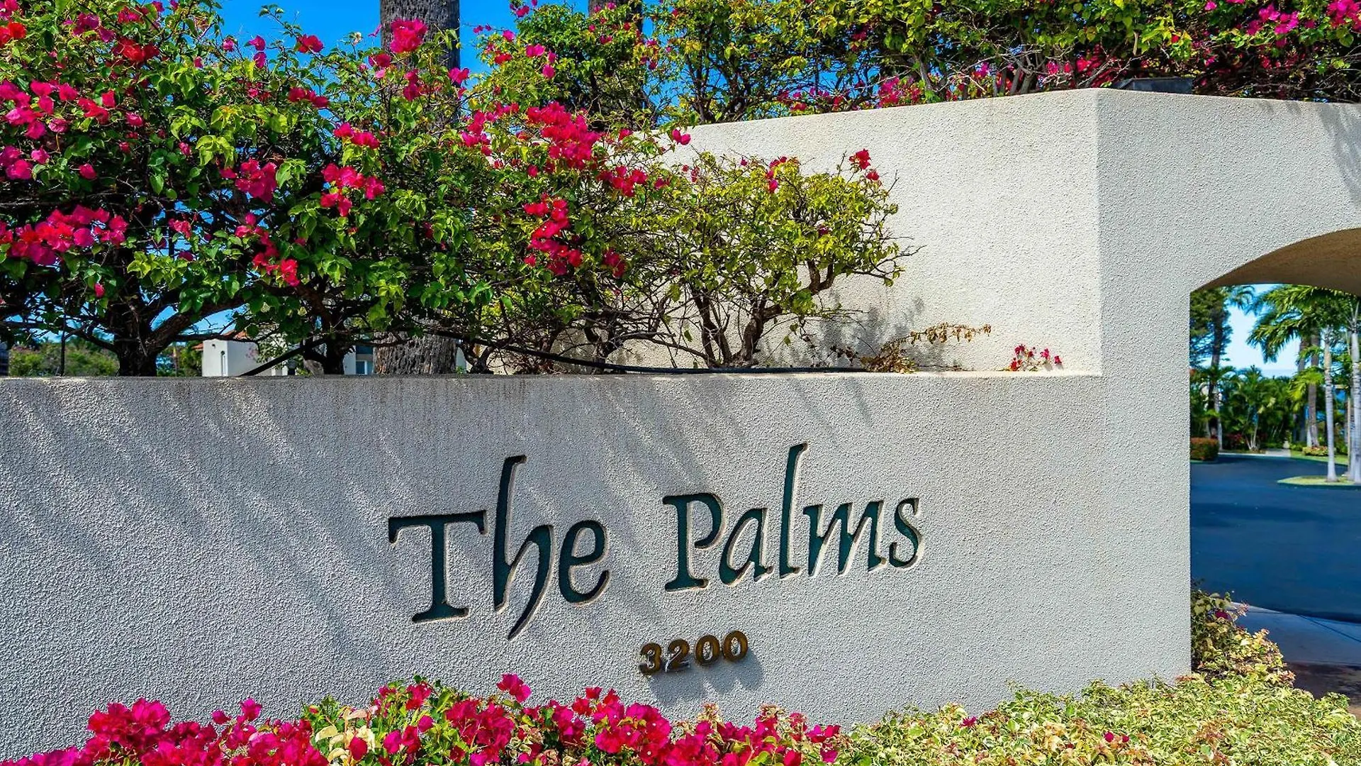 New! Palms 702 - Romantic Retreat - Split Ac In Bedroom - Open-Air Living Area Wailea  United States